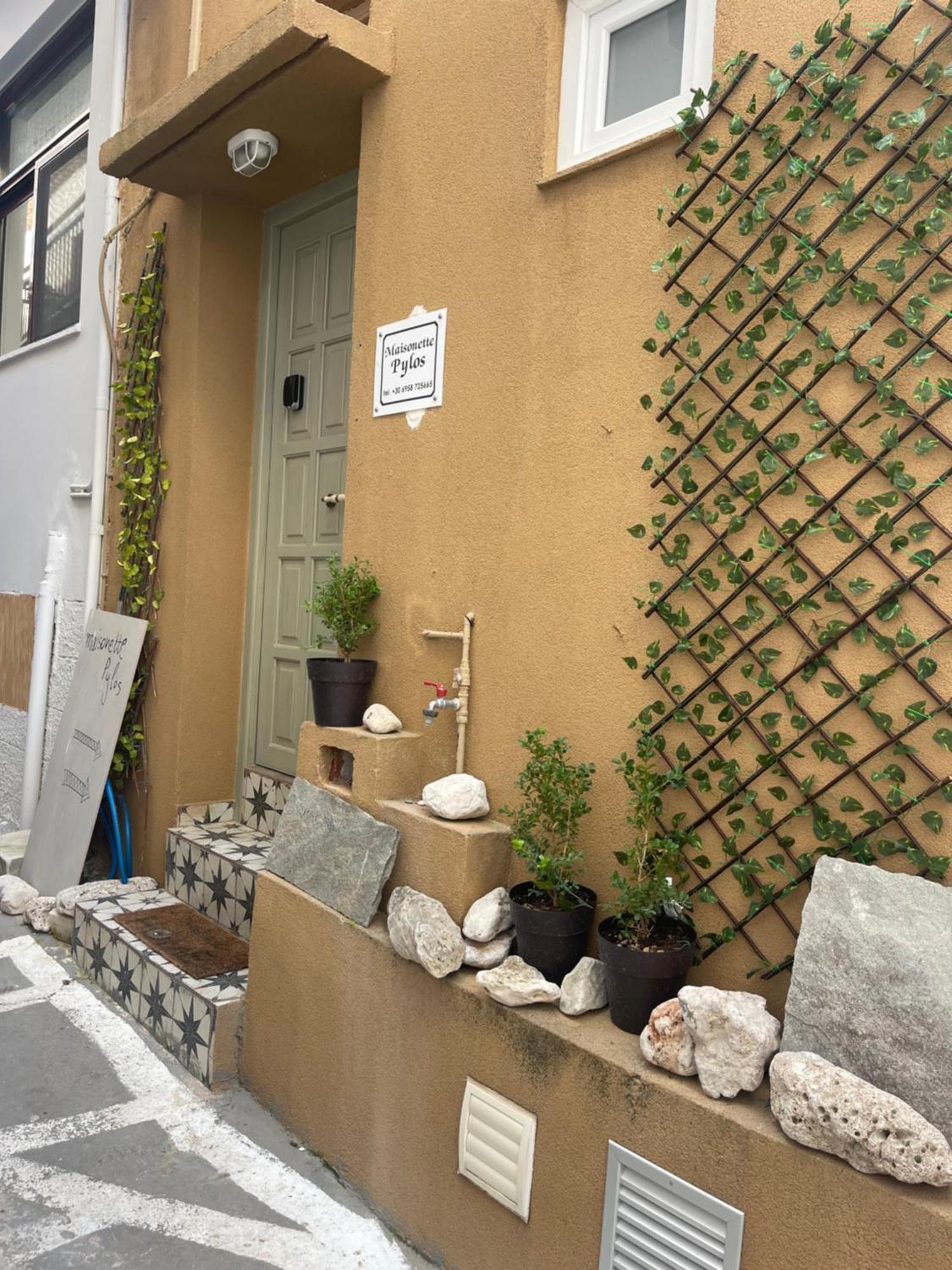 Maisonette Pylos Exterior foto